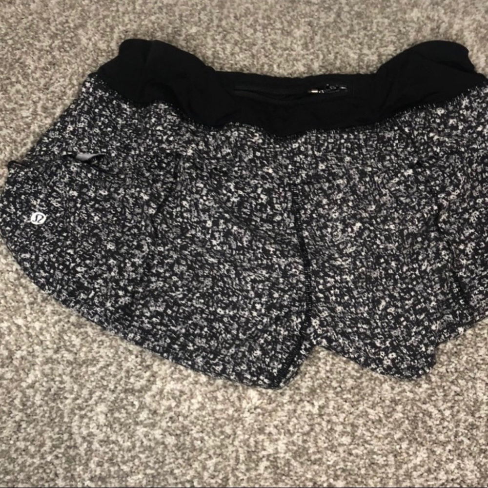 lululemon speed up shorts size 8